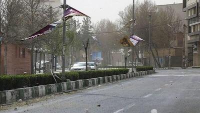 وزش تندباد و گرد و خاک البرز را فرا می‌گیرد