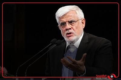 عارف: حضور رهبر انقلاب در مراسم شب عاشورای حسینیه امام خمینی، فضای کشور را تغییر داد