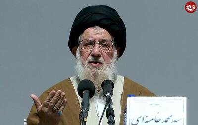 عکس/ رهبری با برادر بزرگترشان سید محمد خامنه‌ای ۱۱ سال پیش در یک مراسم | اقتصاد24