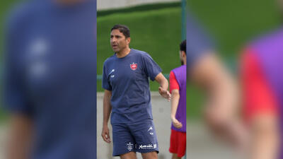اولین حضور هاشمیان در تمرینات پرسپولیس - پارس فوتبال