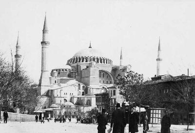 تصویری زیبا و باشکوه از فصای داخل «ایاصوفیه» در سال 1900 میلادی