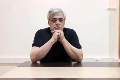 محمد مهاجری: از عراقچی حمایت کنیم
