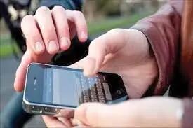 موبایل‌قاپی جلوی سفارت فرانسه/فیلم