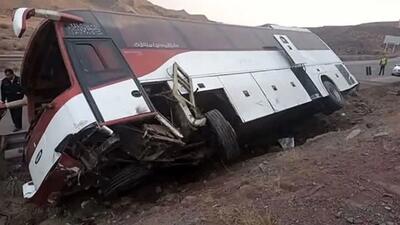 19 مصدوم؛ در پی حادثه واژگونی اتوبوس در جاده خمین - اراک / 104 مصدوم در حوادث رانندگی 24 ساعت گذشته