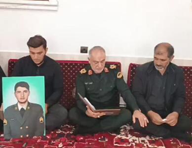 دیدار جانشین فراجا با خانواده شهید جنگ تحمیلی ۱۲ روزه در هوراند