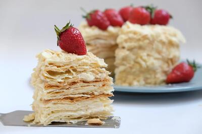 طرز تهیه کیک ناپلئونی (+نکات مهم)