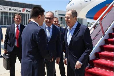 پس از دیدار با کیم جونگ اون؛ لاوروف وارد چین شد