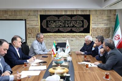 شتاب در توسعه مسکن و زیرساخت‌ها؛ استاندار خراسان شمالی با معاون وزیر راه دیدار کرد