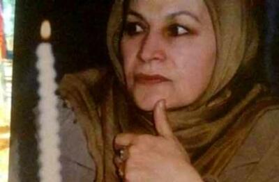 آزاده خورشیددوست، بازیگر سریال «ریحانه» درگذشت