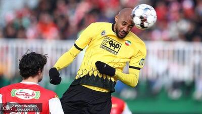 فرانسه مانع بازگشت مهاجم سپاهان به ایران!