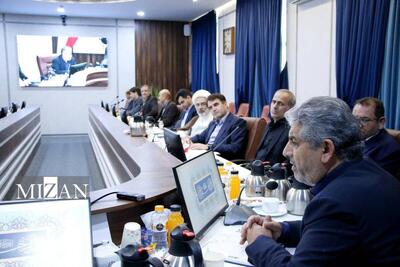 نشست نظارت بر حسن اجرای برنامه‌های سالانه و ارتقای نظام ارزیابی عملکرد دادگستری استان تهران برگزار شد