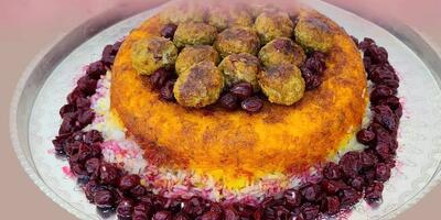طرز تهیه ته چین آلبالوپلو غذای مجلسی و سنتی ایرانی