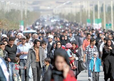 جمعیت ایران در سال ۱۴۲۴ حدود ۵۰۰ میلیون نفر می‌شود!