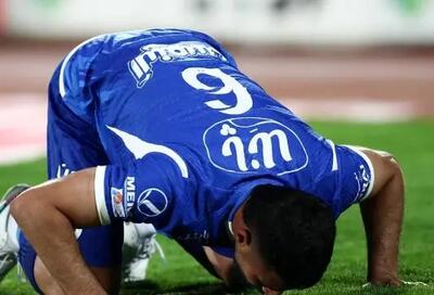 ستاره استقلال شنبه فسخ می‌کند!