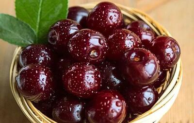 در گرمای تابستان از فواید گیلاس ترش غافل نشوید!