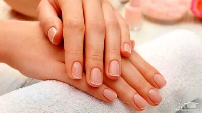 لکه‌های سفید روی ناخن از چه چیزی خبر میدهند؟
