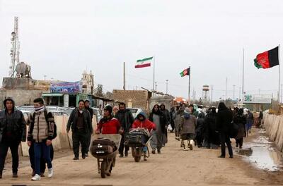 دستگیری مامور پلیس افغانی بین مهاجرین غیرمجاز (فیلم)