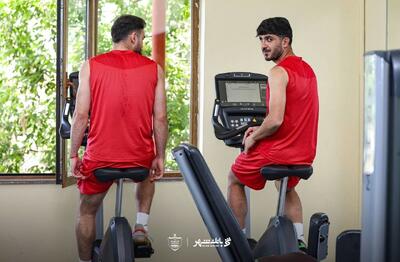 عکس/ دو عضو جدانشدنی در پرسپولیس | اقتصاد24