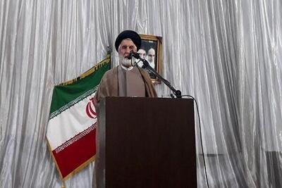 امام جمعه خاکعلی: ملت ایران با وحدت و ایمان از خود دفاع می کند