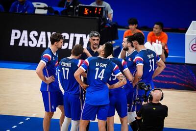 لشگرکشی فرانسه به گدانسک برای تقابل با سروقامتان ایران - پارس فوتبال