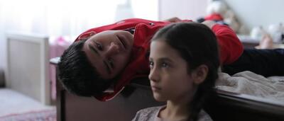 رونمایی از پوستر رسمی فیلم زن و بچه سعید روستایی | عکس