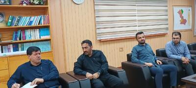 دیدار معاون هماهنگ‌کننده هلدینگ نیرو قرارگاه سازندگی خاتم‌الانبیا(ص) با فرماندار مهران