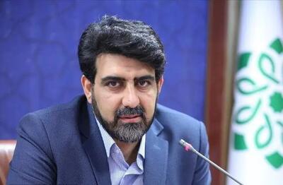 محمدخانی، سخنگوی شهرداری تهران: شهرداری براساس مسئولیت اخلاقی شهرداری برای بازسازی منازل تخریب‌شده وارد عمل شده است/ منتقدان اگر راه‌حل بهتری دارند ارائه کنند/ دولت برای بازسازی‌ها هزار میلیارد تومان مصوب کرده است