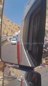 واژگونی مرگبار اتوبوس در فارس؛  ۲۱ فوتی و ۲۵ مصدوم