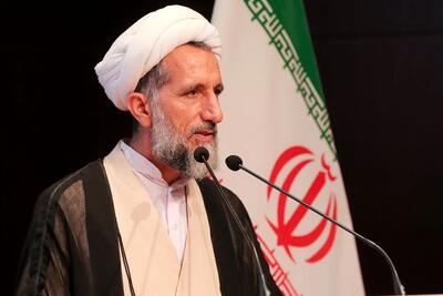 اوج اقتدار ایران به برکت حرکت ملت در مسیر شهدا است