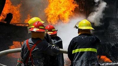 آتش‌سوزی در برج ۳۰ طبقه شهید خرازی/ اتصالی در دستگاه کولر گازی علت حادثه است