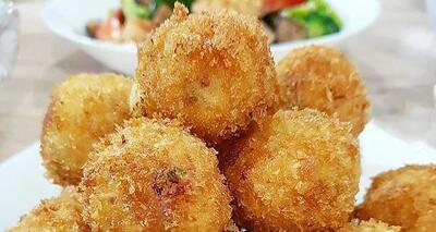 طرز تهیه سیب زمینی پنیری سرخ شده