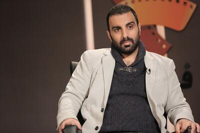 جشن تولد ۴۵ سالگی پولاد کیمیایی در کنار پدر معروفش و جمعی از خواننده‌های مشهور + فیلم