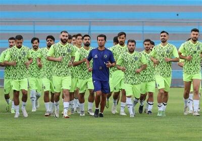 پیکان به ترکیه پرواز می‌کند