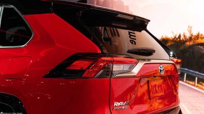 معنای مخفف RAV4 در نام گذاری شاسی بلند محبوب تویوتا چیست؟