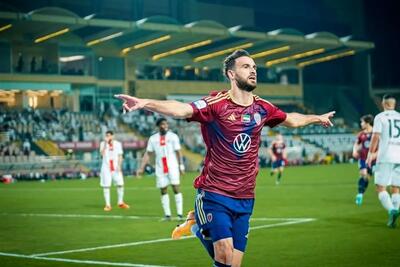  احمد نوراللهی یک تیم اماراتی را به پرسپولیس ترجیح داد