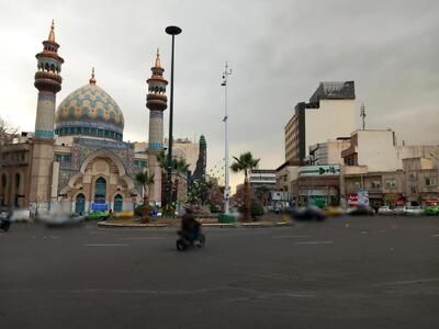 تابلوی خبرسازی که شهرداری در میدان فلسطین زد/ واکنش به یک بی‌دقتی + عکس