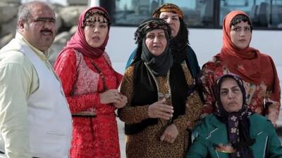 تصویر روز | ساناز سماواتی «تانیا خانم» سریال نون خ 5 | گلی شی