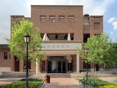 خاطره سازی با گردش در قطب تئاتر پایتخت
