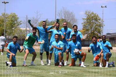 استقلال، تنها در خانه!