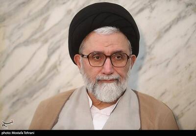 خطیب: اسناد مهمی از اهداف صهیونیست‌ها به نیروهای مسلح دادیم