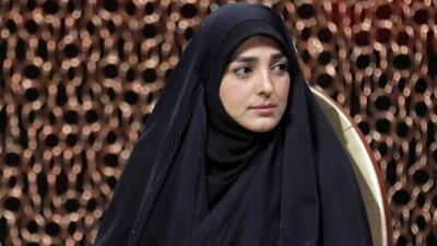 فیلم/ اشک‌های مادرانه ستاره سادات قطبی هنگام خداحافظی با دختر افغانستانی سرایدارشون/ دخترکم،متاسفم که مجبور به رفتن شدید،تر و خشک با هم سوخت