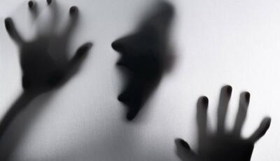 ارتباط شوم مادر مطلقه و مرد غریبه