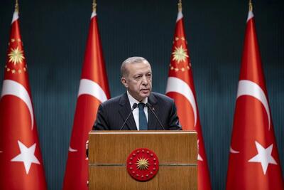 اردوغان: ایجاد کریدور «زنگزور» از نظر ابعاد ژئواکونومیک بسیار مهم است؛ امیدواریم که این خط به نمادی از آشتی تبدیل شود، نه منبع اختلاف/ معتقدم که ما به عنوان کشور‌های منطقه، می‌توانیم این مسئله را از طریق اجماع حل کنیم