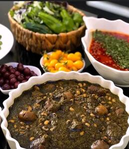 طرز تهیه قرمه سبزی تبریزی؛ قرمه سبزی متفاوت و خوشمزه