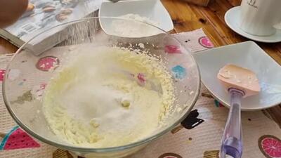 طرز تهیه شیرینی ساده و خوشمزه برای مهمان‌ها | آماده در ۳ دقیقه