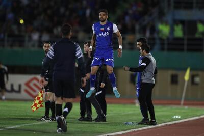 محکومیت سنگین استقلال به خاطر مهاجم سابق؛ پرسپولیس بدهکار شد - پارس فوتبال