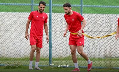 اوستون اورونوف و سرانجام خبری خوش از تمرینات پرسپولیس - پارس فوتبال