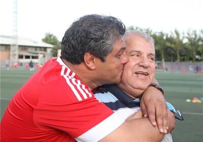 حمله تند فرزند اسطوره پرسپولیس به روزنامه نگار تاجی! - پارس فوتبال