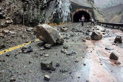ریزش کوه در مازندران جان ۲ را گرفت