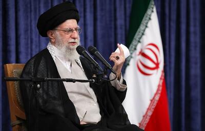 دستگاه‌های نظامی و دیپلماسی کار خودشان را با قوّت ادامه دهند، منتها جهت‌گیری‌ها را توجّه کنند